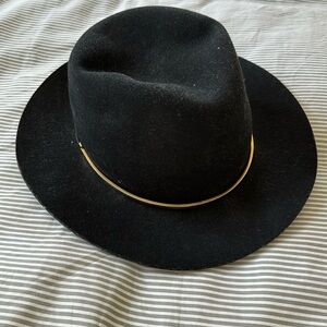 Janessa Leone felt hat